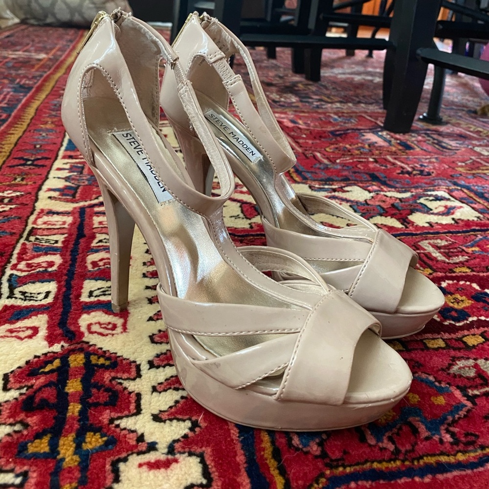 Tan Patent Leather Steve Madden Heels